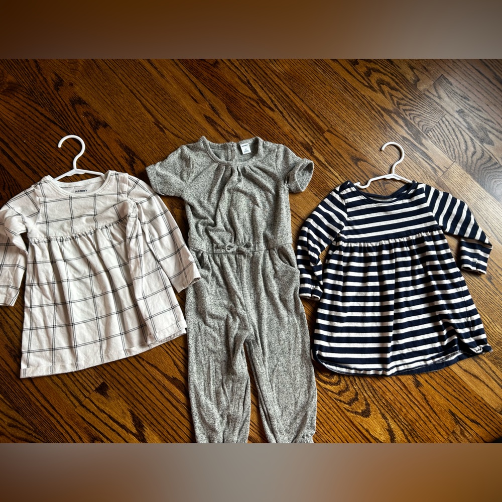 Bundle of 18-24/2T Old Navy dresses and romper/jumpsuit